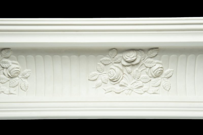 CCO-66 Fluted Daisy Large Cornice