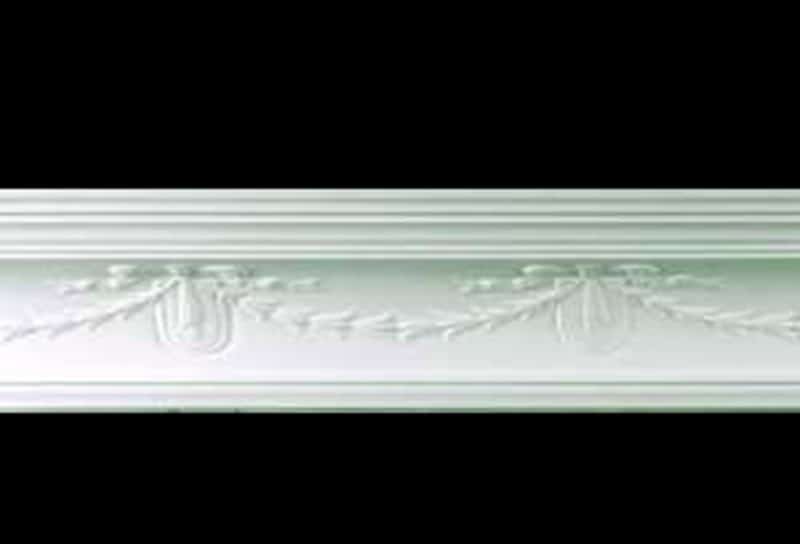 C168 - Shield Swag Cornice