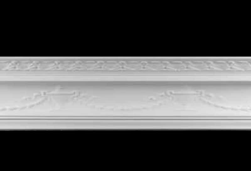 C199 - Lamp & Swag Cornice