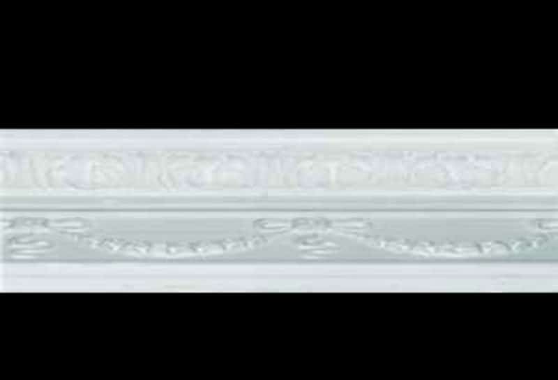 C244 - Leaf Swag Cornice