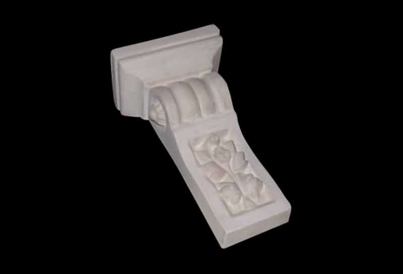 Fluted Bullnose with Flower and Cap 335mm x 190mm x 120mm