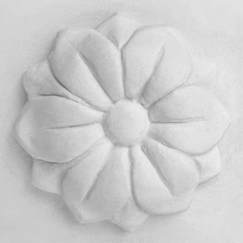 Daisy and Acanthus Truss with Cap in Cement - Image 4