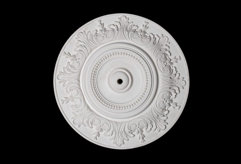 R108S Circular Bead and Acanthus Leaves Ceiling Rose Solid
