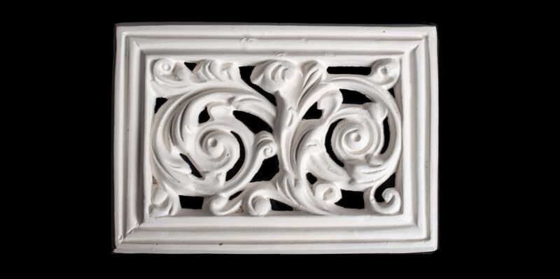 V28 Vanilla Vine Swirl Wall Vent