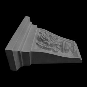 Rosepot Keystone with Square Cap in Cement - Image 6