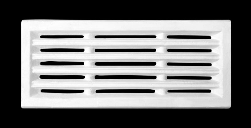 V99 TW Inghams 15 Slot Rectangular Wall Vent